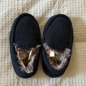 Toddler boys slippers